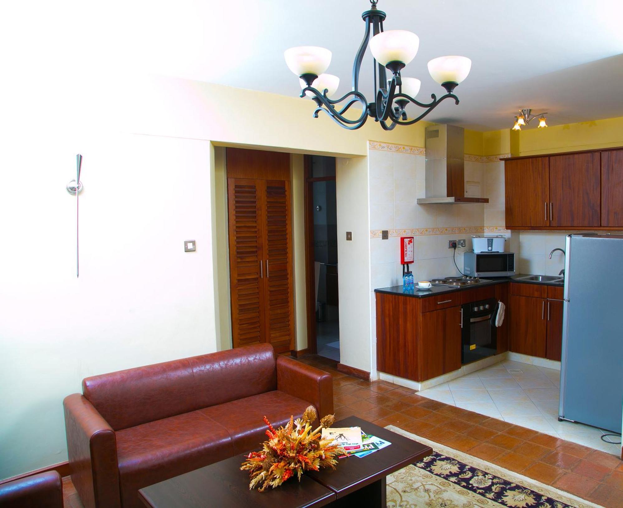 Batians Apartment Hotel Найроби Номер фото
